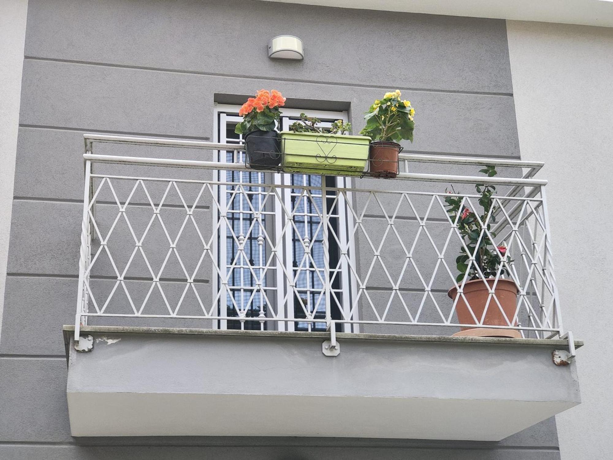 Grigio Perla Panigale, Villetta Con Giardino E Parcheggio Privato Fino A Tre Posti Auto - Un Oasi Di Tranqullita Болоня Екстериор снимка